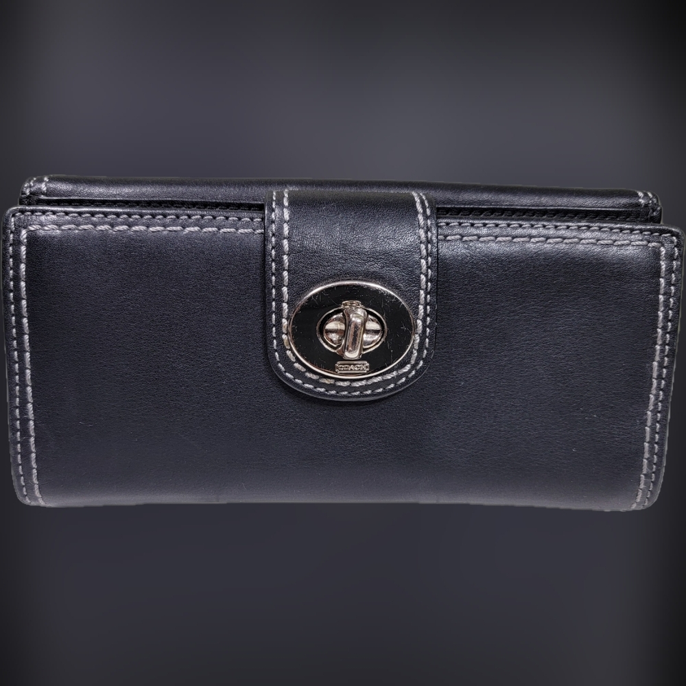 COACH Black Genuine Leather Women's Bifold Snap Wallet.